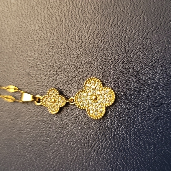 2 CLOVER DIAMOND GOLD SS NECKLACE 🍀 ☘️ - Picture 6 of 6